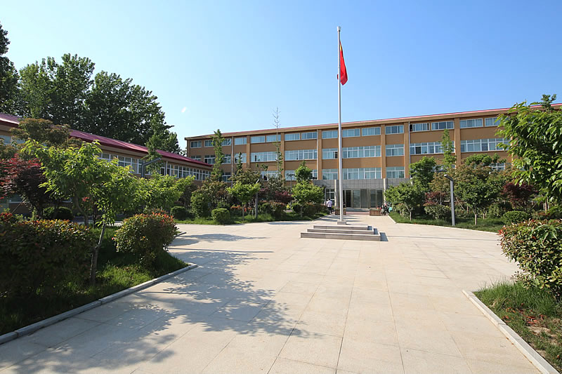华夏粟粮企业掠影——办公区四